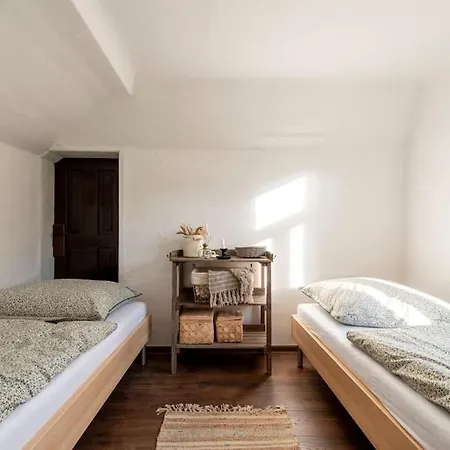 Vila 1912 *
